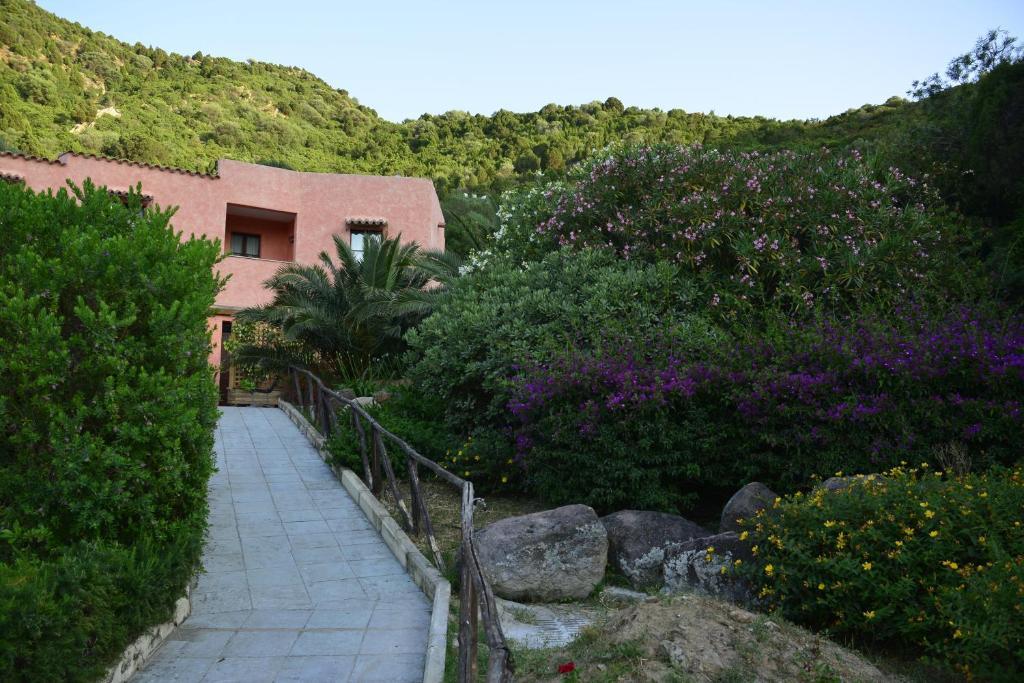 Sosventos Village Hotel Teulada Extérieur photo
