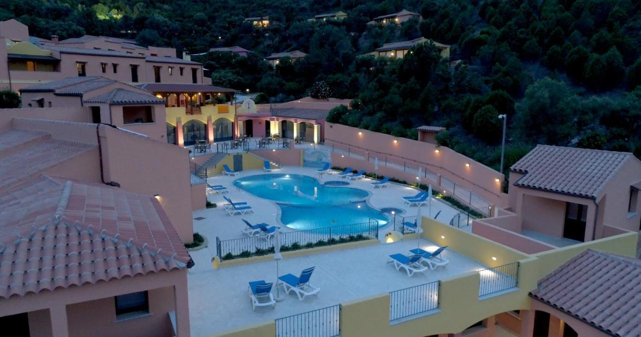 Sosventos Village Hotel Teulada Extérieur photo