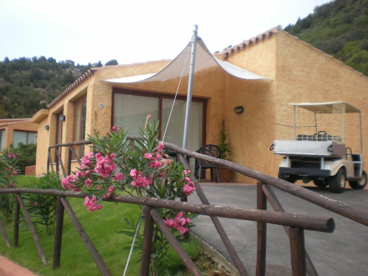 Sosventos Village Hotel Teulada Extérieur photo