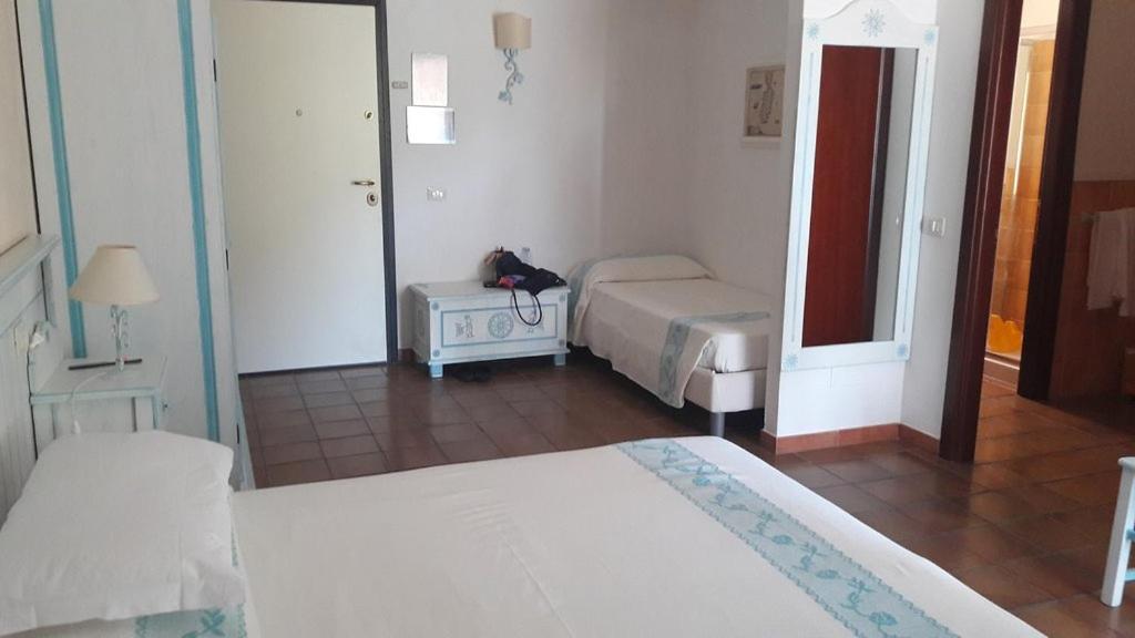 Sosventos Village Hotel Teulada Extérieur photo